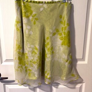 Floral Green and white skirt by apartment nine size 12